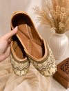 Gold Pearl Embellished Punjabi Jutti