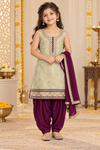 Girls banarasi salwar kameez pista